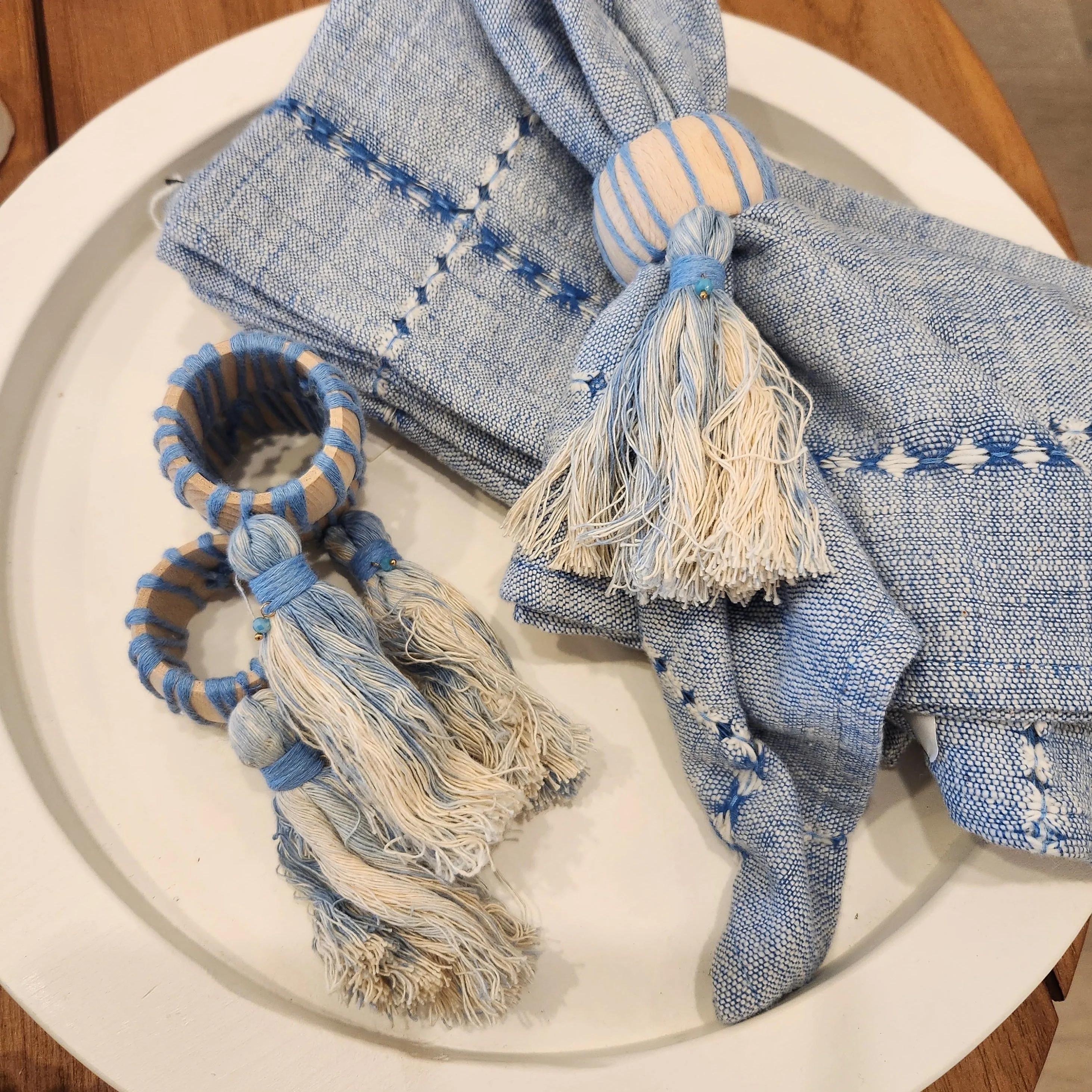 Wrapped Band Napkin Ring Set